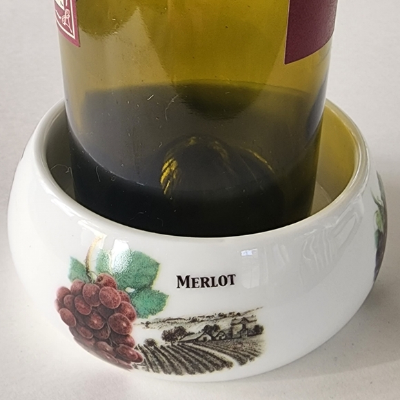 🍷🍾 Skye McGhie Vinyards Porcelain Wine Bottle Holder Coaster 🍇 - Picture 5 of 5
